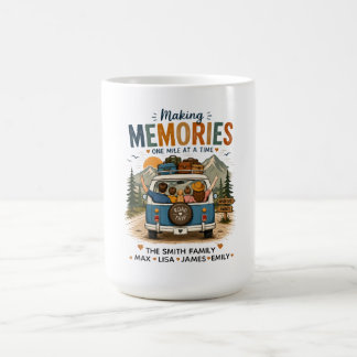 Caneca De Café Criando Memórias Uma Milha de Cada Vez | Família P