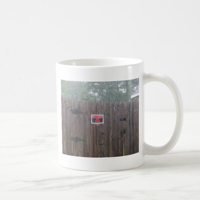 Caneca De Café Cuidado com a chuva de cão (Direita)