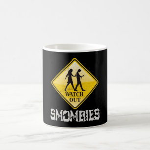 Caneca De Café Cuidado com os Smombies