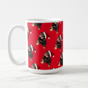 Caneca De Café Cute Rottweiler Puppy Vestindo Cartoon Santa Hat