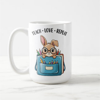Caneca de Café da Escola Ensinar Amor Repetir