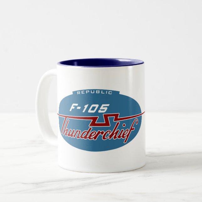 Caneca de café da herança da república F-105 (Frente Esquerda)