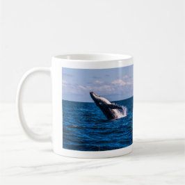 Caneca de café da ruptura da baleia de Humpback