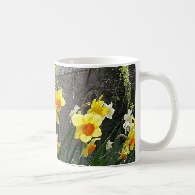 Caneca De Café Daffodils Café Mug (Direita)