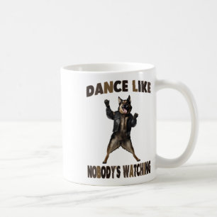 Caneca De Café Dançar como ninguém está assistindo German shepher
