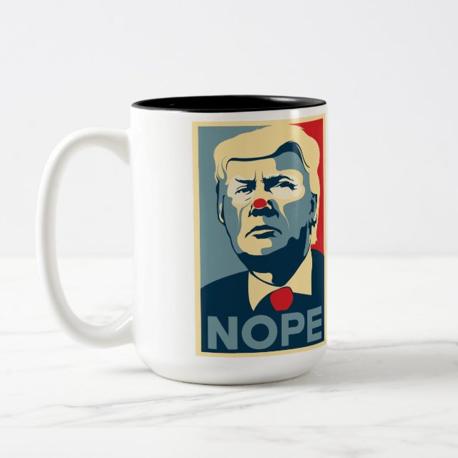 Caneca de café de Donald Trump "NOPE" (Esquerda)