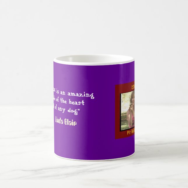 Caneca de café de Linda Blair do CÃO da DIVA (Centro)