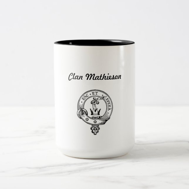 Caneca de café de Mathieson do clã (Centro)