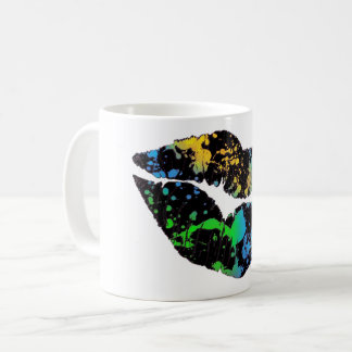 Caneca de café de néon dos lábios da pintura