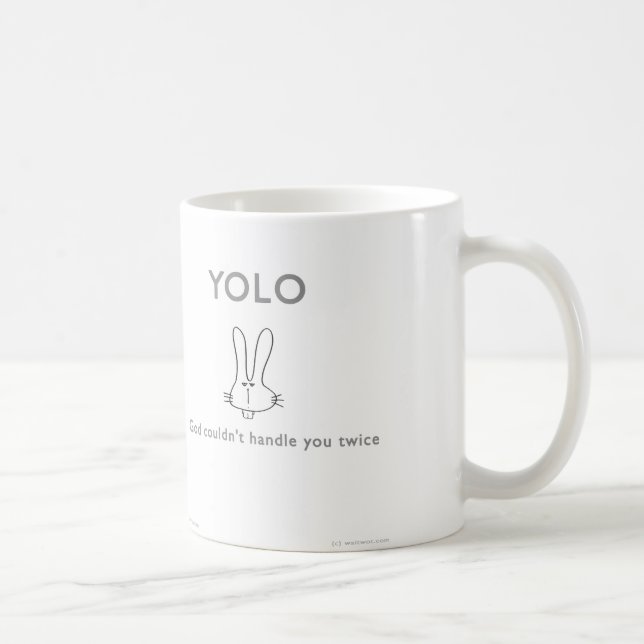 Caneca De Café de ww040 YOLO do deus waitwot do coelho dos badass (Direita)
