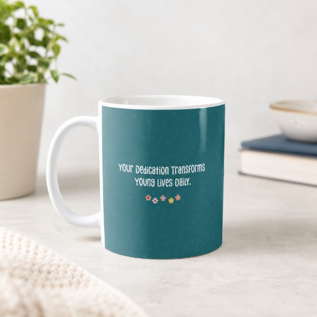 Caneca De Café Dedicação Transforma Vidas Jovens - Pai/Mãe Social (Criador carregado)