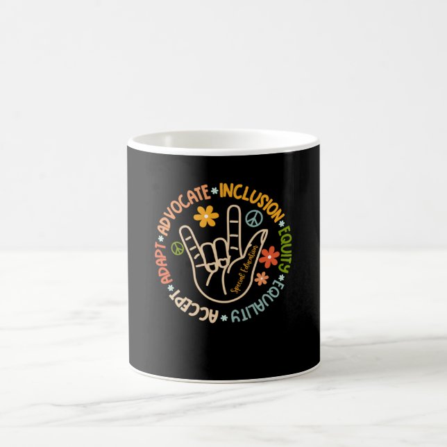 Caneca De Café Defensor Inclusão Equidade Igualdade Aceitar Adapt (Centro)