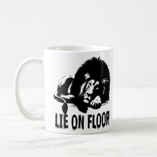 CANECA DE CAFÉ DEITAR NO CHÃO