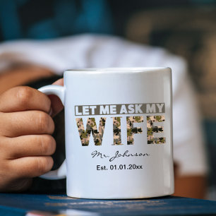 Caneca De Café Deixe-me perguntar à minha esposa piadas personali