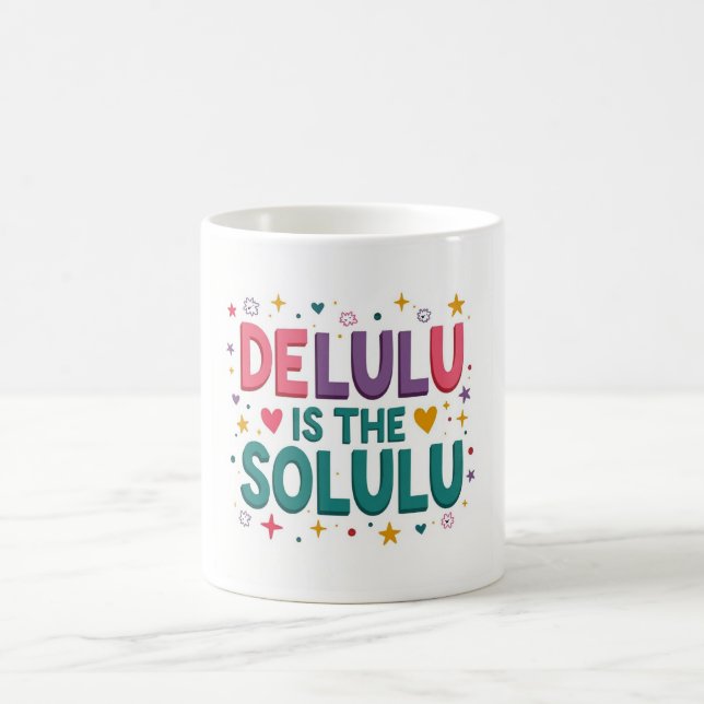 Caneca De Café Delulu Solulu Viral Trend Coffee Mug (Centro)