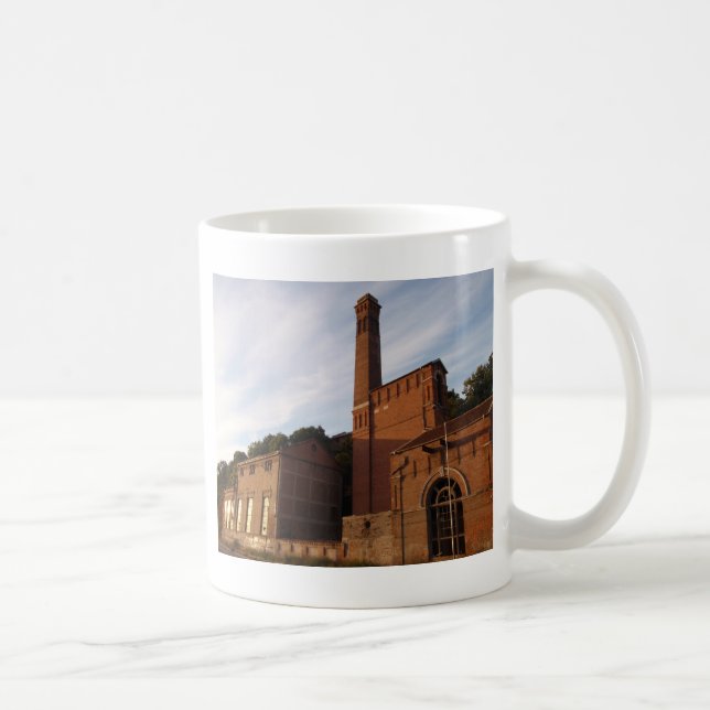 Caneca De Café Derelito Carismático (Direita)