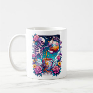 Caneca De Café Derramar Da Placa De Tarot Do Tea Skeleton