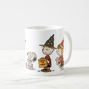 Caneca De Café Desfile Feliz Halloween do Grupo Amendoim