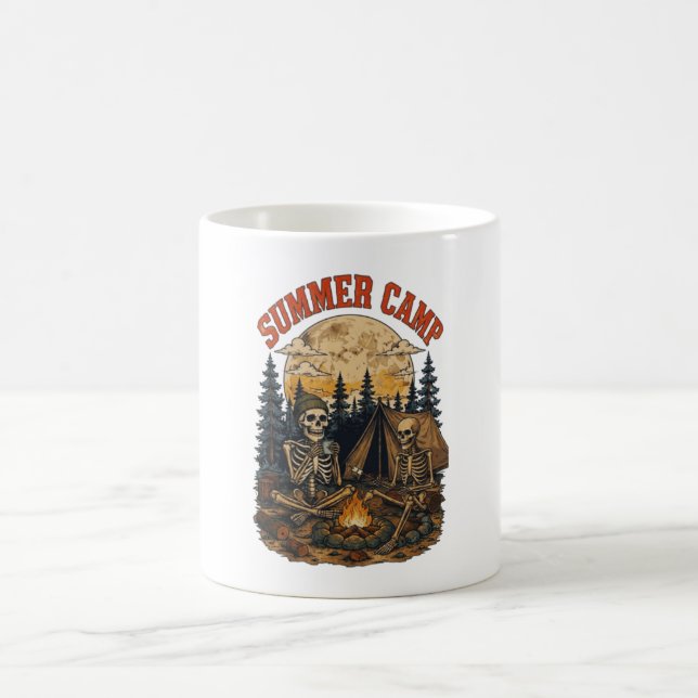 Caneca De Café Design de fogueira de acampamento esqueleto de ver (Centro)