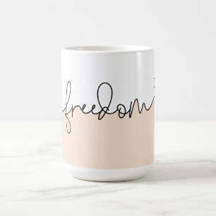 Caneca De Café Design de Tipografia Minimalista Liberdade