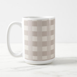 Caneca De Café Design de Xadrez Bege Minimalista