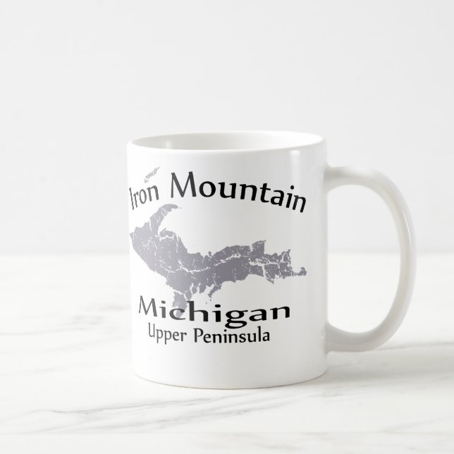Caneca De Café Design Mug de Mapa de Ferro Mountain Michigan (Direita)