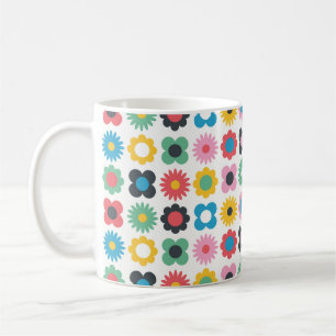 Caneca De Café Design simples de padrão sem costura de flor. Esc