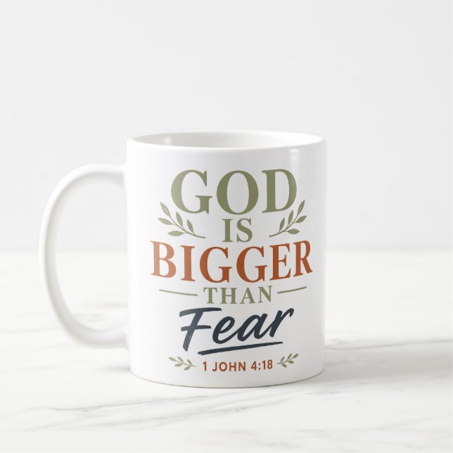 Caneca De Café Deus É Maior Que o Medo Daily Trust Devocional (Esquerda)