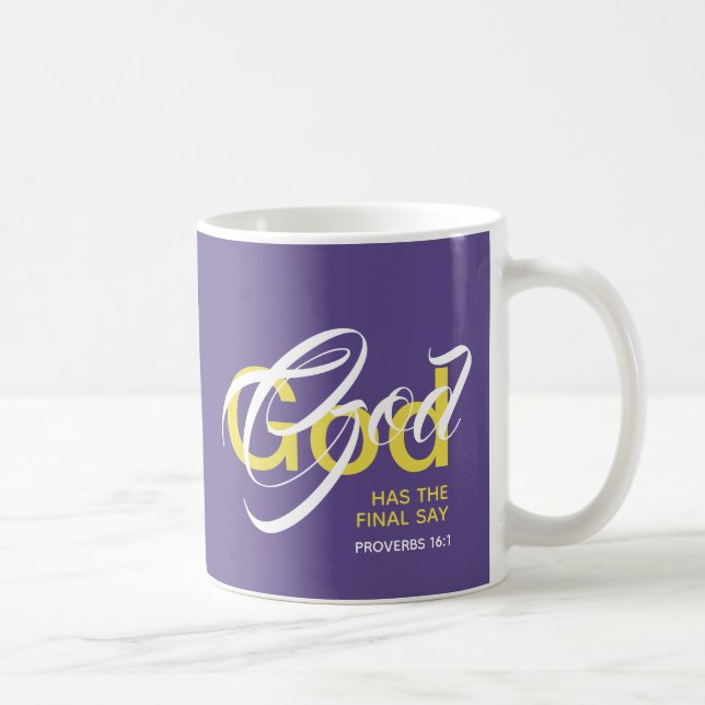 Caneca De Café DEUS TEM A ÚLTIMA Escritura de Monograma Roxo (Direita)
