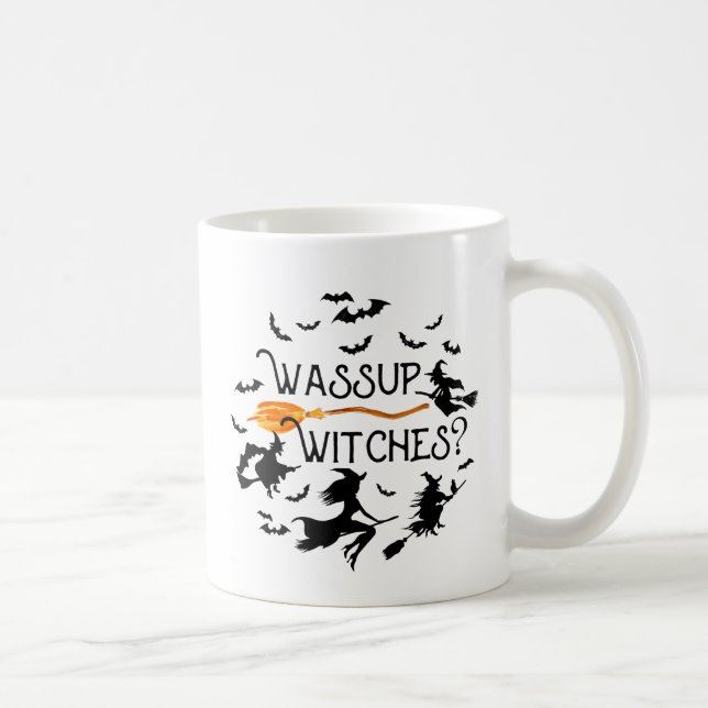 Caneca De Café Dia de as Bruxas engraçado "Wassup Witches?" (Direita)