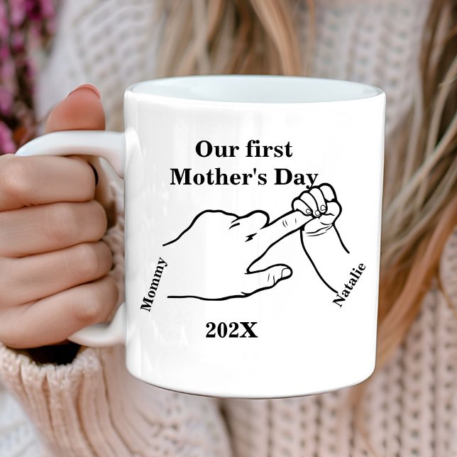 Caneca De Café Dia de as mães Feliz da Primeira Mãe (Criador carregado)