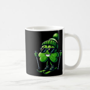 Caneca De Café Dia de São Patrício esquiando trevo de quatro folh