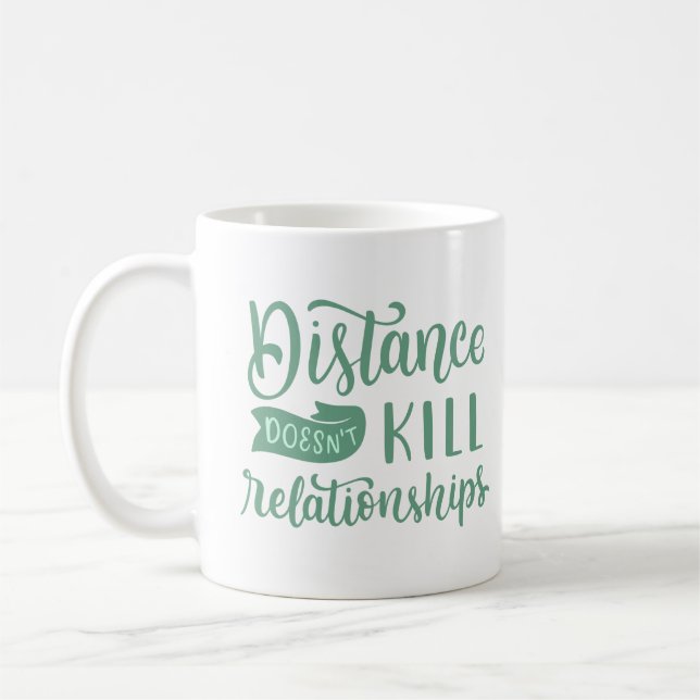 CANECA DE CAFÉ DISTÂNCIA NÃO MATAR RELAÇÕES (Esquerda)