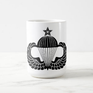 Caneca De Café Distintivo de paraquedista, Sênior