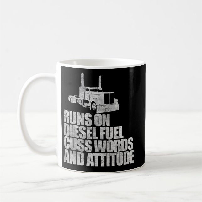 Caneca De Café Diz que funciona com combustível diesel Camisa eng (Esquerda)