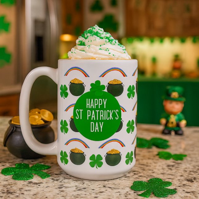 Caneca de café do Dia de São Patrício Lucky Irish (This mug is more than just a vessel for Irish coffee; it embodies the spirit of the holiday)