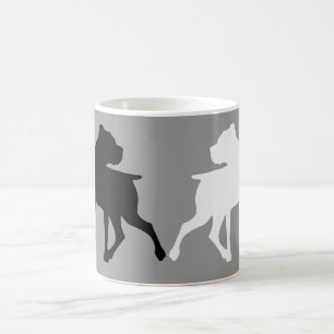 Caneca de café do dueto da silhueta do pugilista