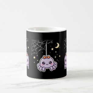 Caneca de café do Halloween com aranha fofa na tei