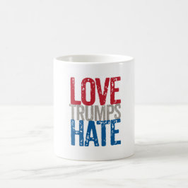 Caneca de café do ódio dos trunfos do amor