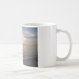Caneca de café do por do sol da praia de Florida