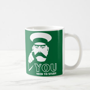 caneca de café do verde do estudante universitár