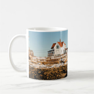 Caneca De Café Dog Bar Lighthouse along the ocean coastline of th