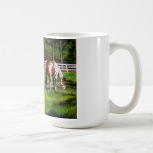 Caneca De Café Dois cavalos da pintura que pastam