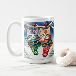 Caneca De Café Dois Gatinhos em Meias de Natal na Neve