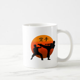Caneca De Café Dois Lutadores de Karate Com Sol Nascente E Karate
