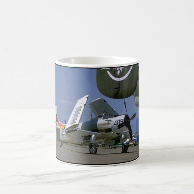Caneca De Café Douglas AD-1 Skyraider, planos dobrados de (Centro)