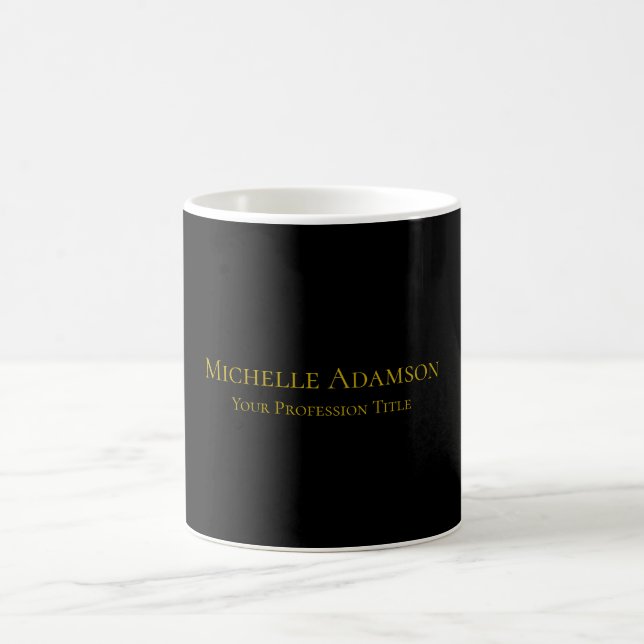 Caneca De Café Dourado e preto - simples profissional moderno (Centro)