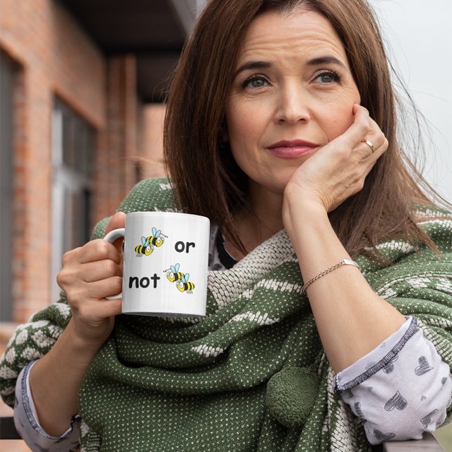 Caneca De Café Duas Abelhas ou Não Duas Abelhas (Two Bees or Not Two Bees Coffee Mug)