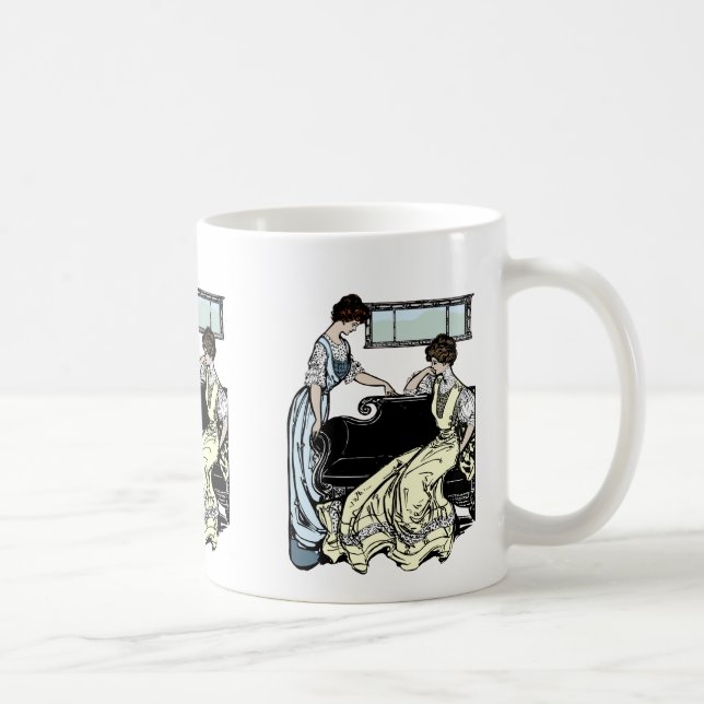 Caneca De Café Duas Mulheres em Vestidos Longos Coffee Mug (Direita)
