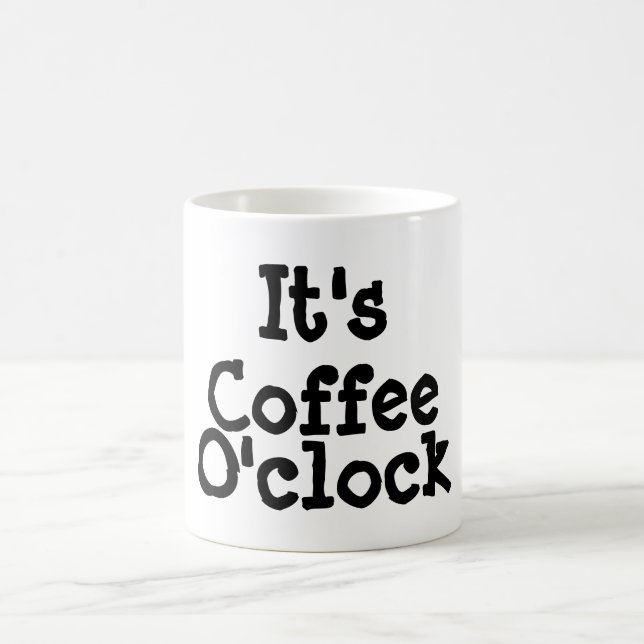 Caneca De Café É Café O'clock Mug (Centro)